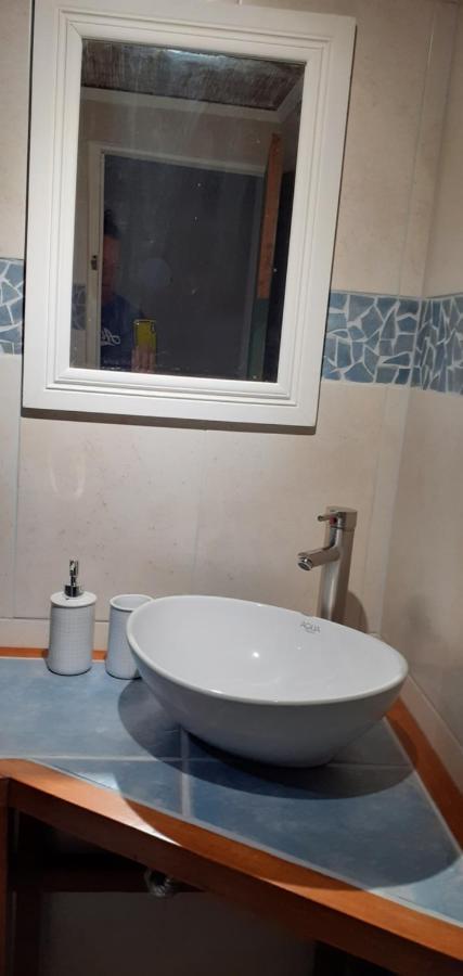 Montana Linda Hostel Ороси Экстерьер фото