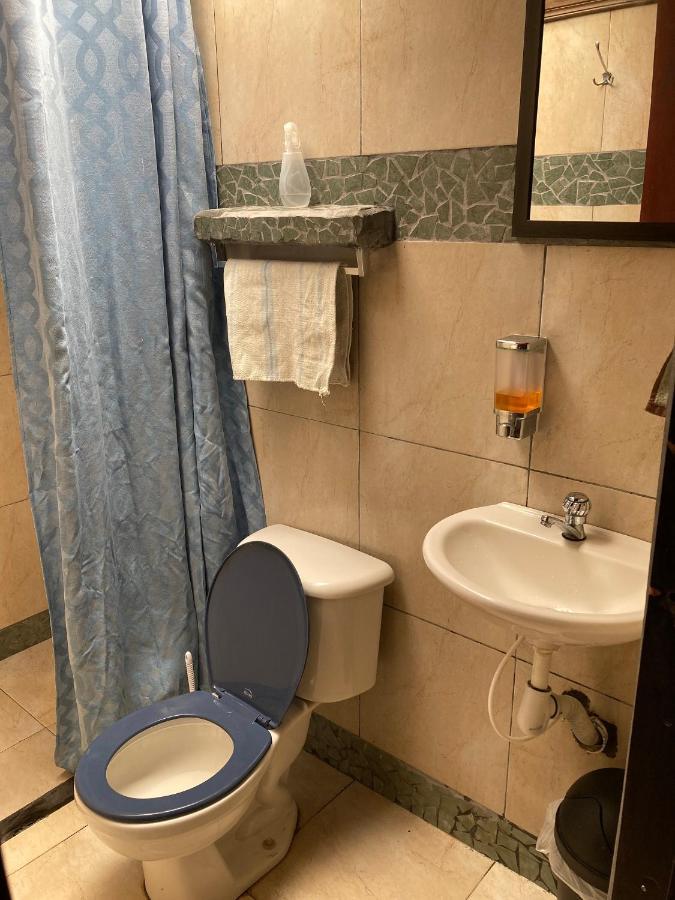 Montana Linda Hostel Ороси Экстерьер фото