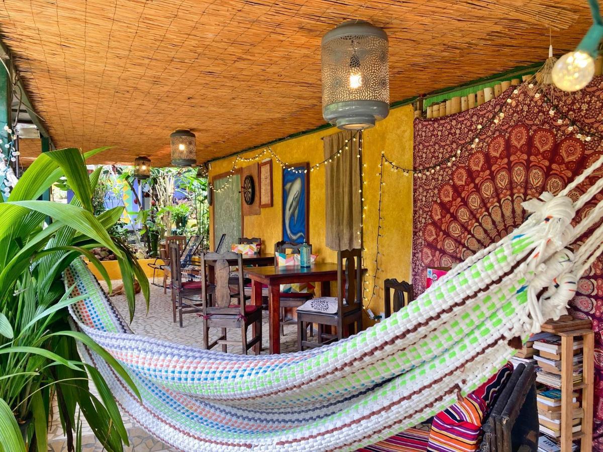 Montana Linda Hostel Ороси Экстерьер фото