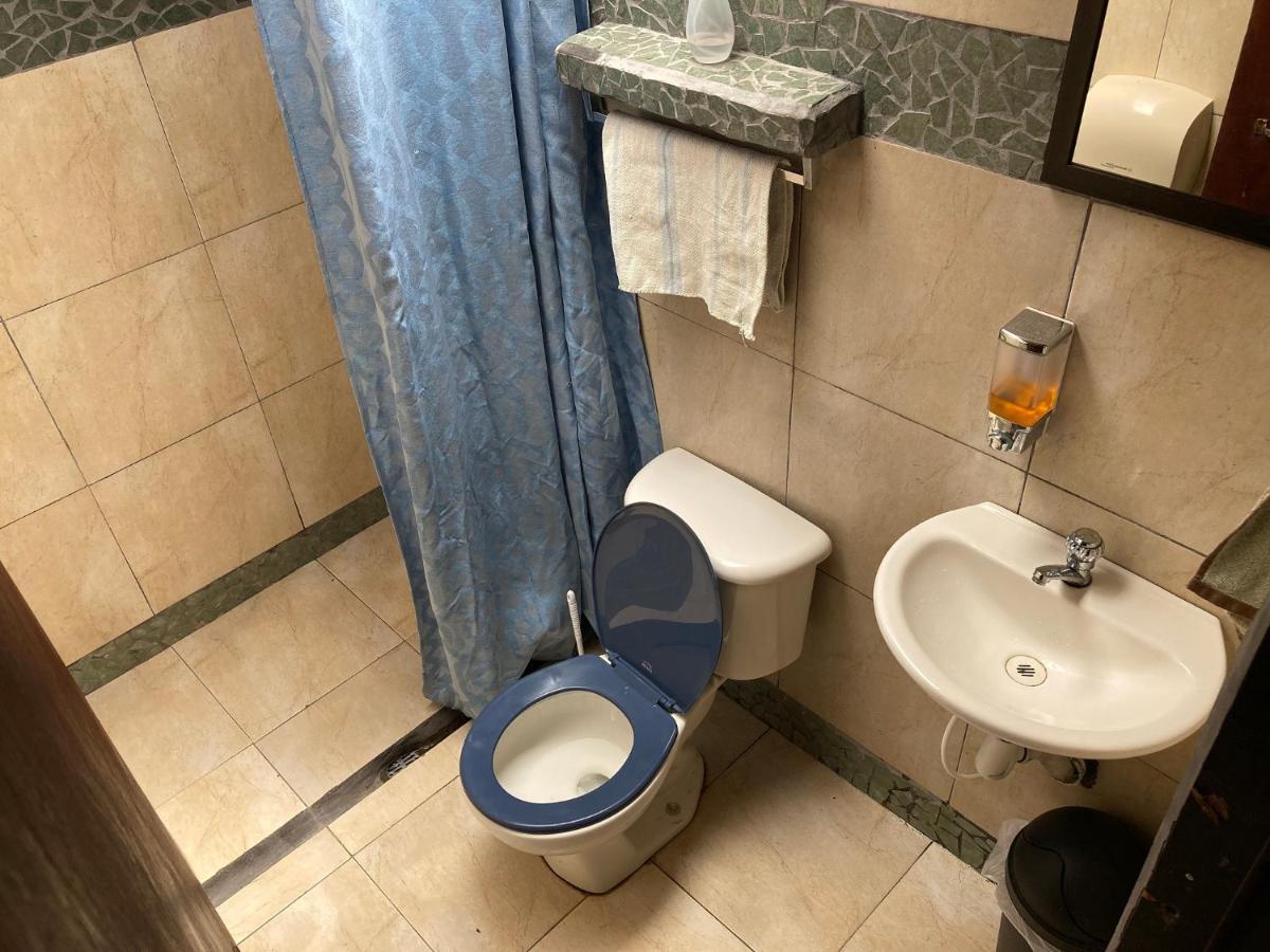 Montana Linda Hostel Ороси Экстерьер фото